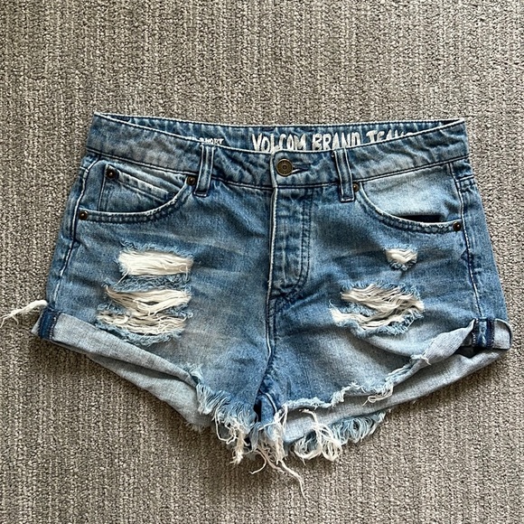 Volcom Denim Stone Rolled Shorts - Picture 1 of 4